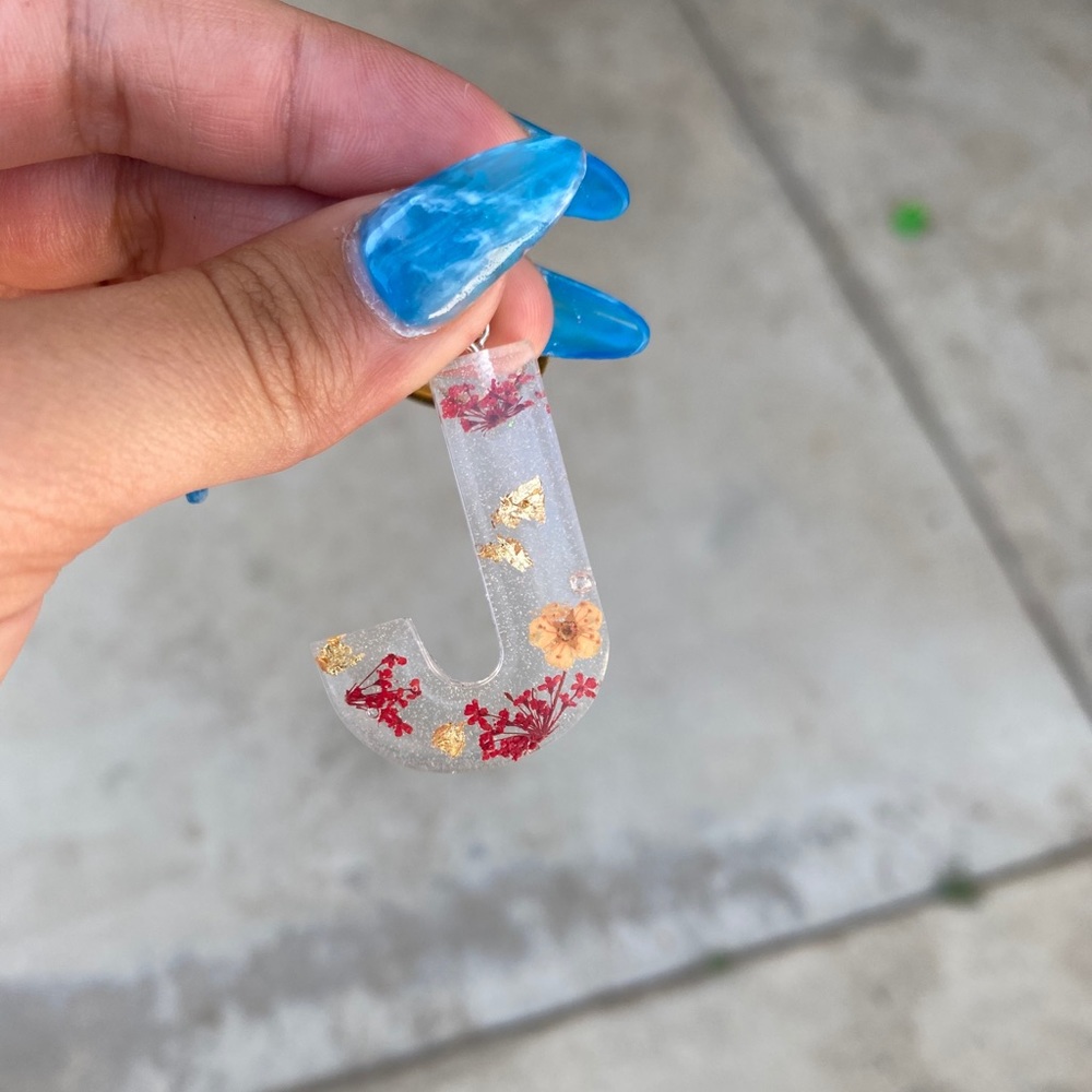 Letter K resin keychain
